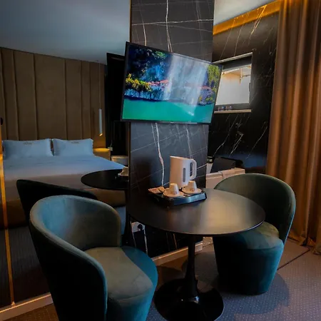 Chicago 4* Shkodër