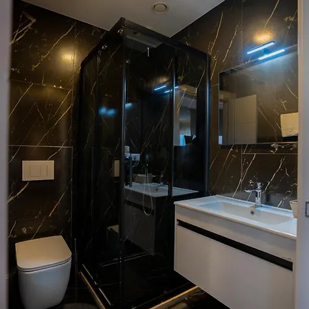 Chicago Hotel 4*