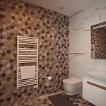 Chicago 4*