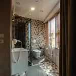 Chicago 4*
