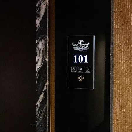 Hotel Chicago 4*