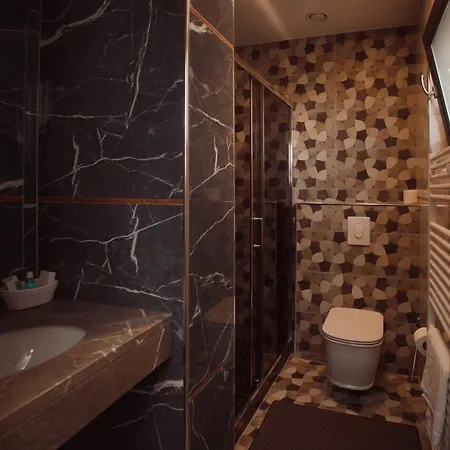 Chicago Hotel Shkodër