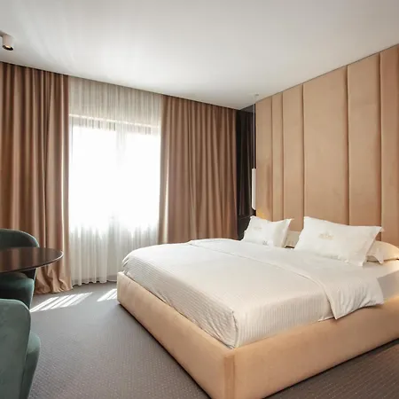 Chicago Hotel 4*