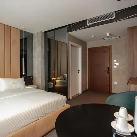 Hotel Chicago 4*