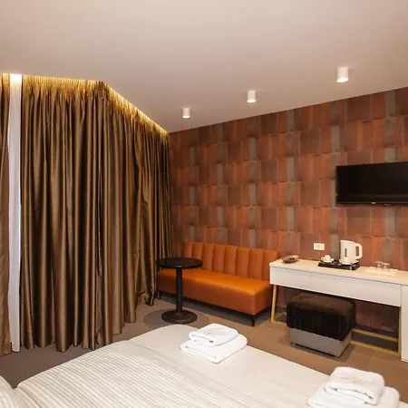 Chicago 4* שקודר